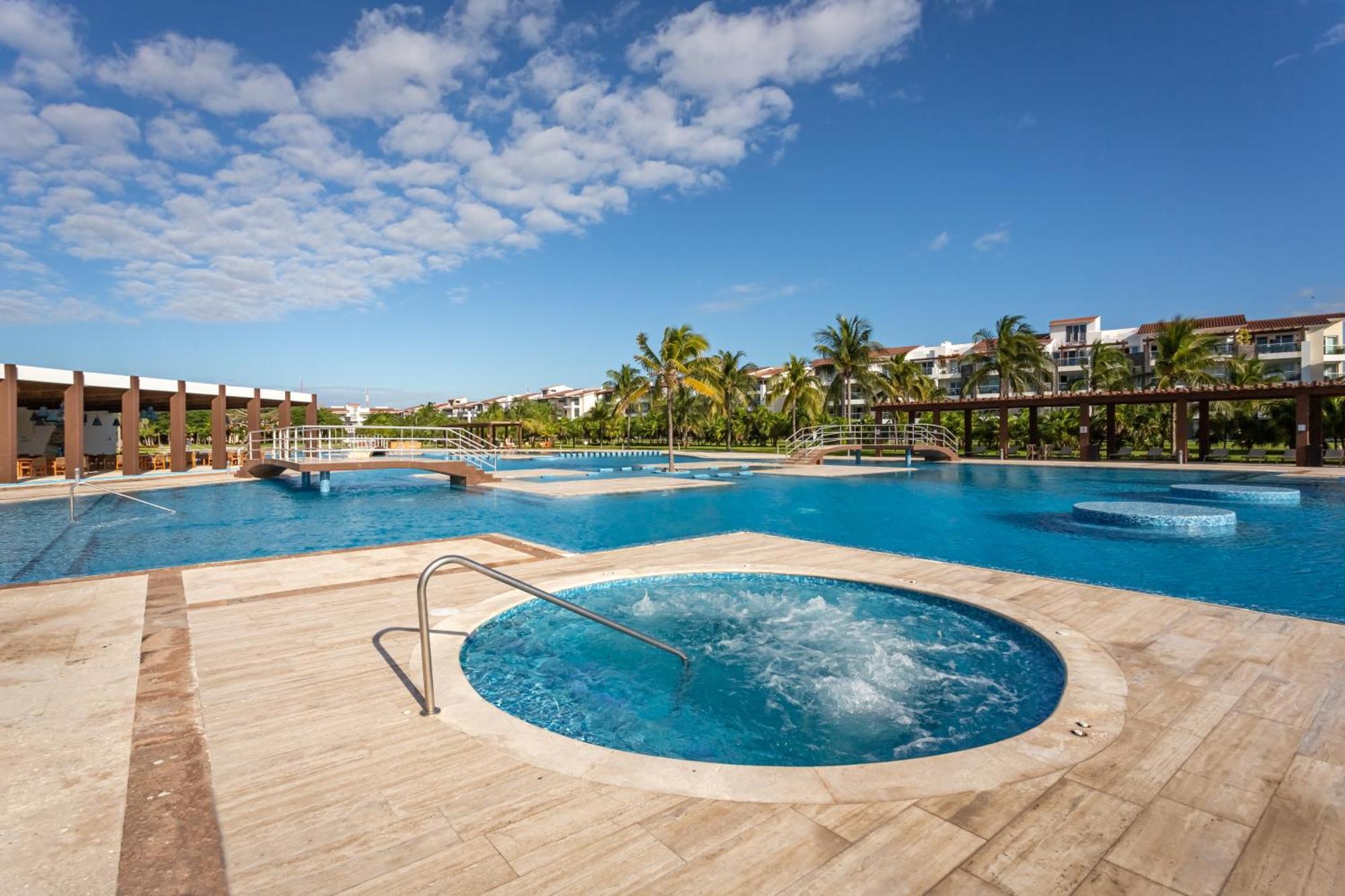 Casa Mares Ocean Front Penthouse