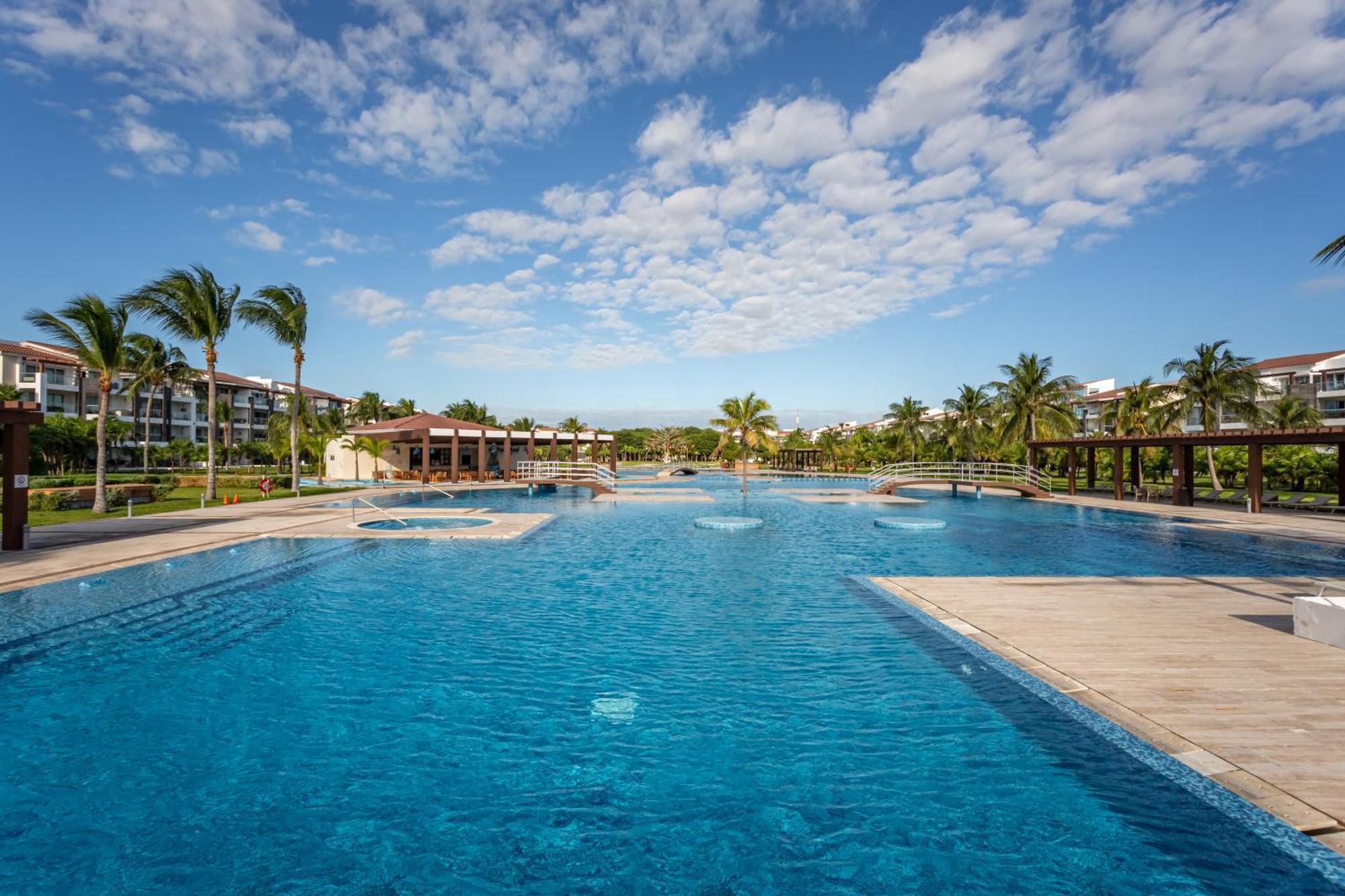 Casa Mares Ocean Front Penthouse *
